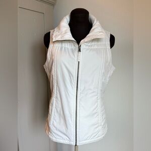 Columbia Women's White Quilted Vest